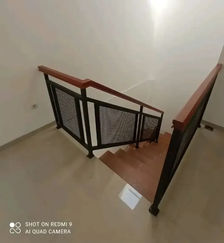 Railing Tangga & Balkon